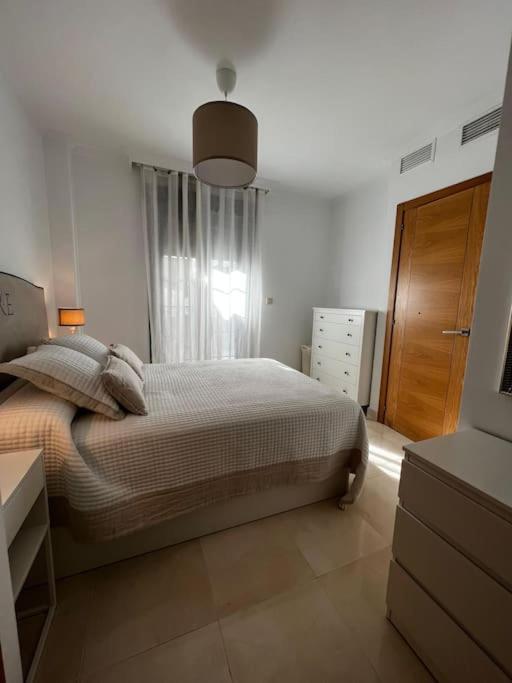 Re Vacacional Apartament *